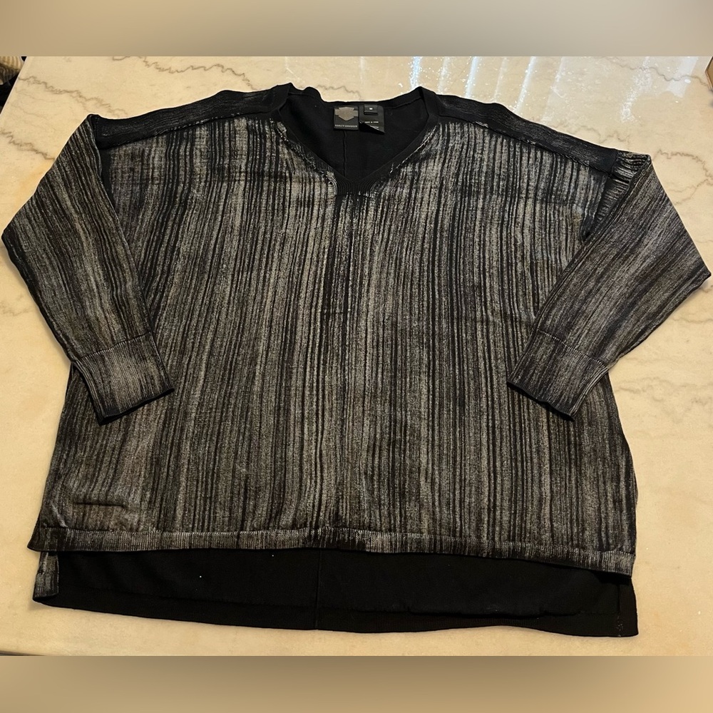 Harley -Davidson Womens Black and Gray Sweater